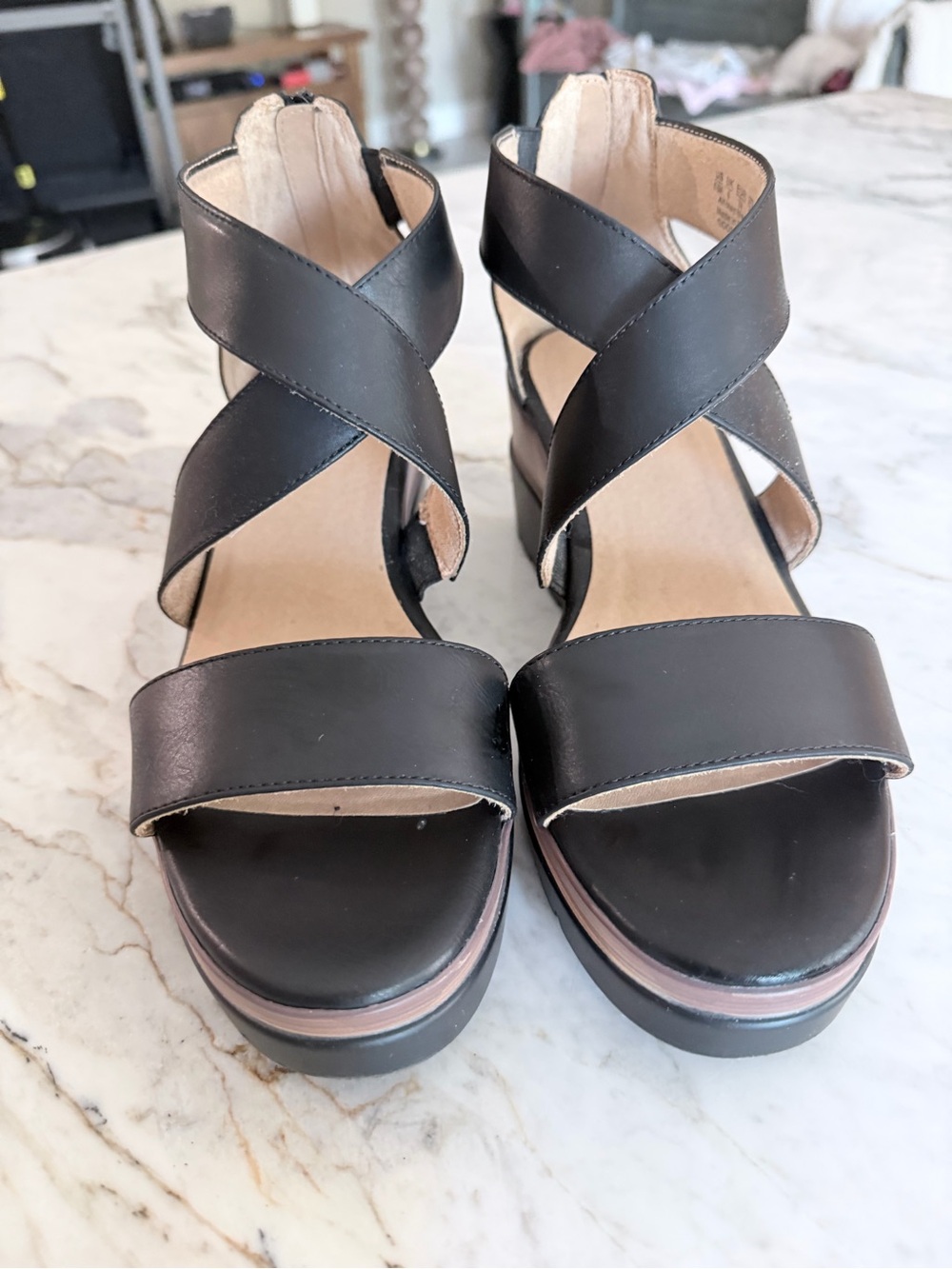 Soul Naturalizer Women's Black Strappy Platform Sandals